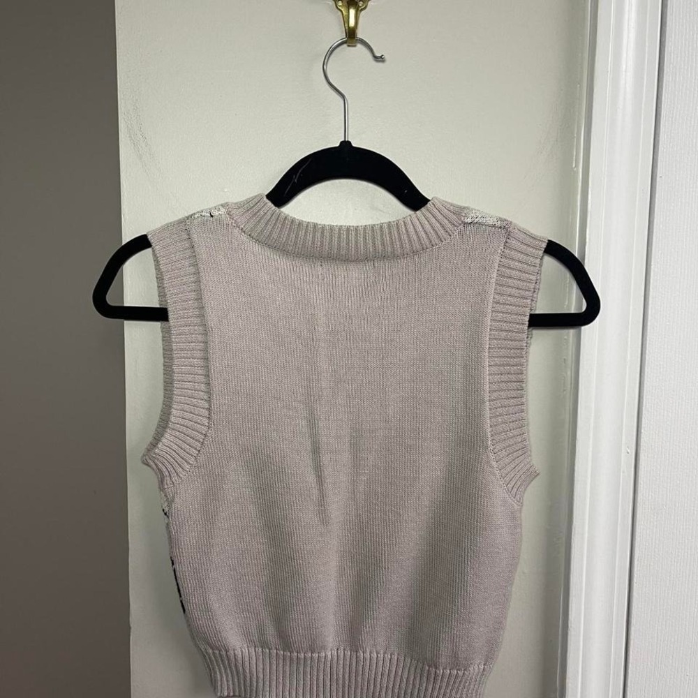 Say What? Womens Argyle V-Neck Sweater Vest Tan Black Cropped Preppy Knit Small - Picture 3 of 3